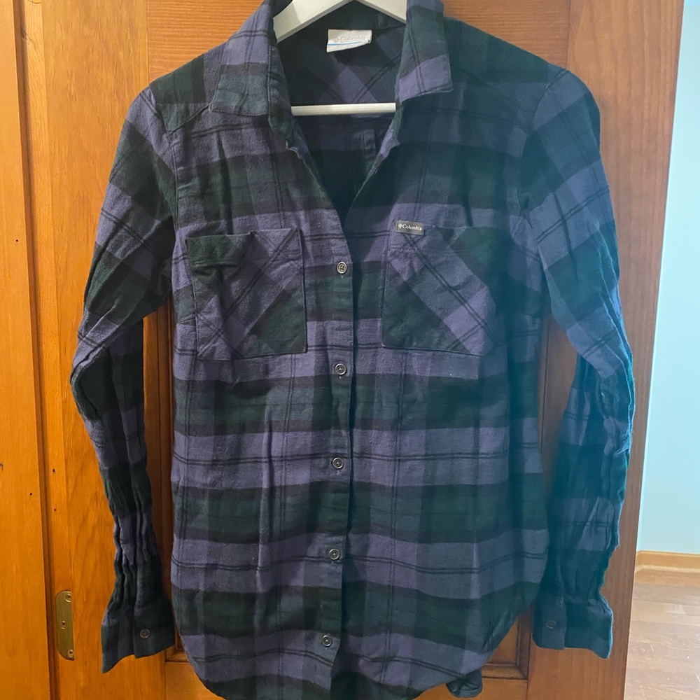 Columbia never worn blue and green flannel long sleeve shirt